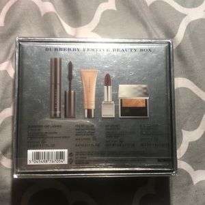 Burberry Makeup Box
